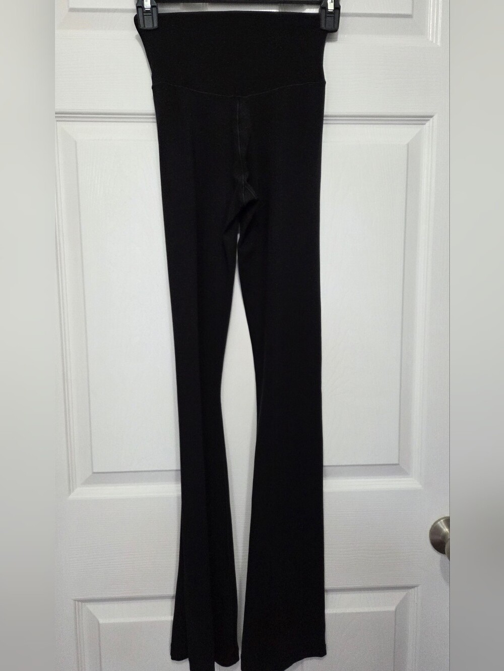 OFFLINE By Aerie Real Me High Waisted Crossover Flare Black Legging Size Small - Picture 6 of 10